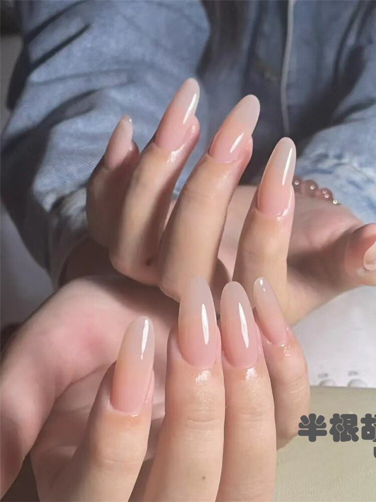 华妃摸脸同款清透纯色显白裸色手工定制穿戴甲扁平甲新娘杏仁美甲