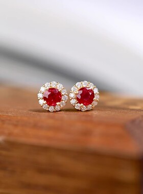 华丽经典S925纯银镀k金红色宝石耳钉正圆锆钻镶嵌围钻高级感耳饰