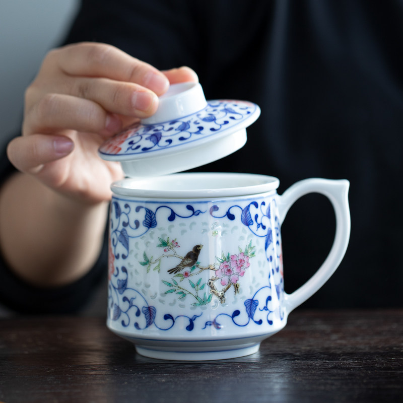 景德镇手绘办公杯玲珑瓷青花釉里红杯子茶水分离泡茶杯带盖大容量