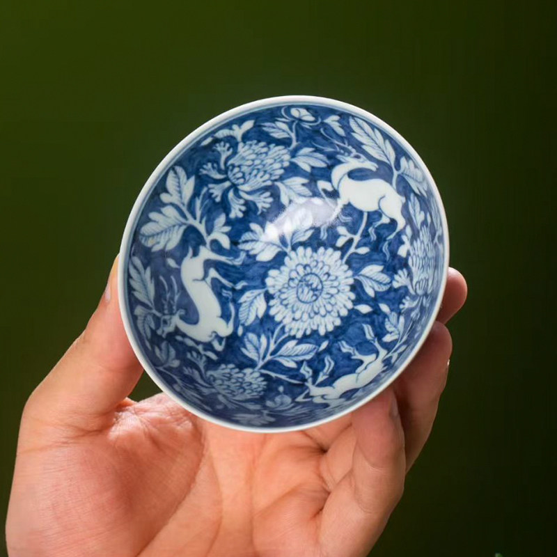 手绘青花鹿纹普洱杯主人杯品茗杯纯手工带内绘单茶功夫茶杯景德镇