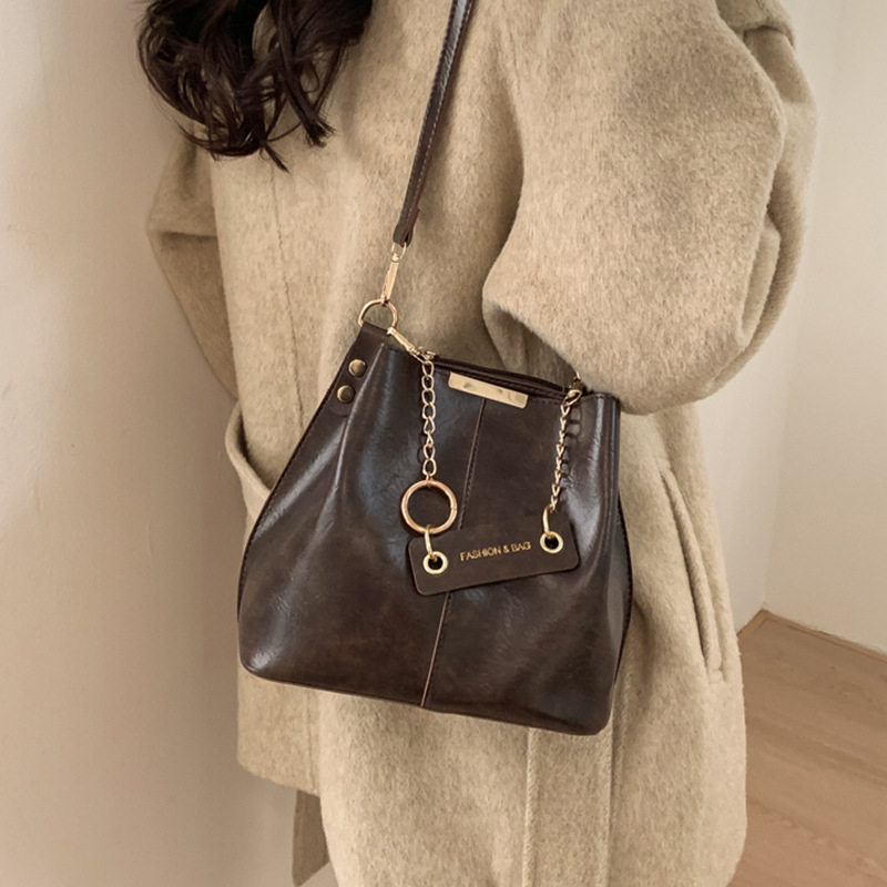 复古大容量高级质感包包女新款跨境网红时尚单肩斜挎百搭水桶包包,箱包皮具/热销女包/男包,通用款女包,淘宝优惠券,粉丝福利购,淘宝优惠卷