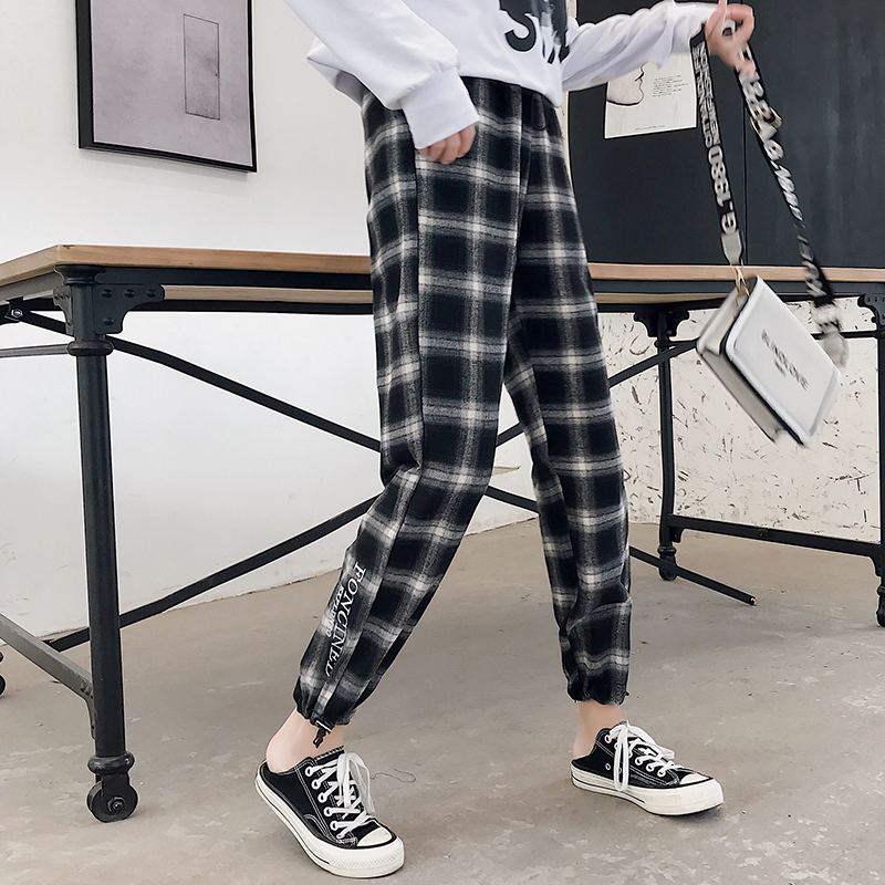 Women's sports Retro Black and white loose Korean spring casual pants