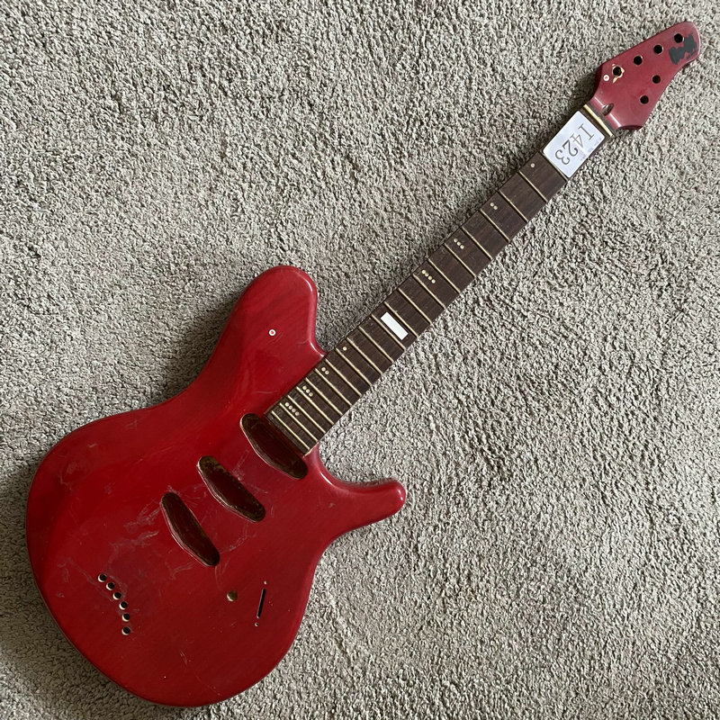 Bo-EL电吉他 荷兰品牌 台产 半成品 实木水曲柳琴体22品 微瑕特价