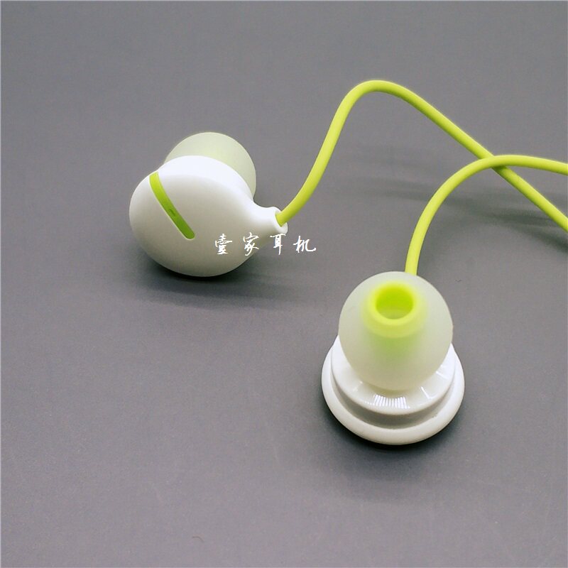 Southeast Asian brands mobile phone drive-by-wire In ear headphones ceramics Texture to bear bass Earplugsin the Audio appliances , Headphone/Headsets  category - from Buy2taobao.com to provide professional Taobao agent buy service