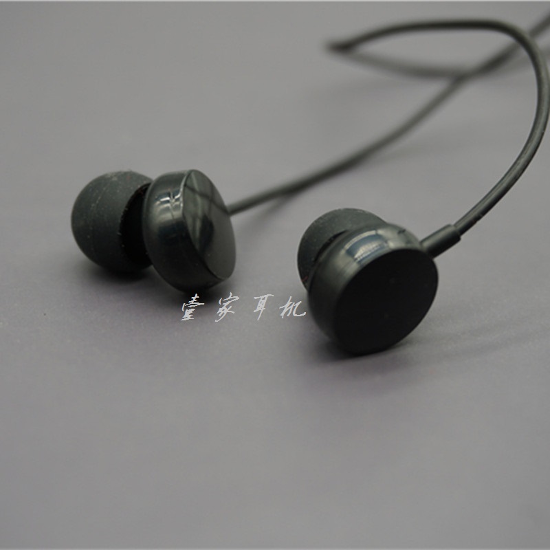 日系品牌精巧入耳式小豌豆耳机 高品质美标带麦线控声音清澈通透