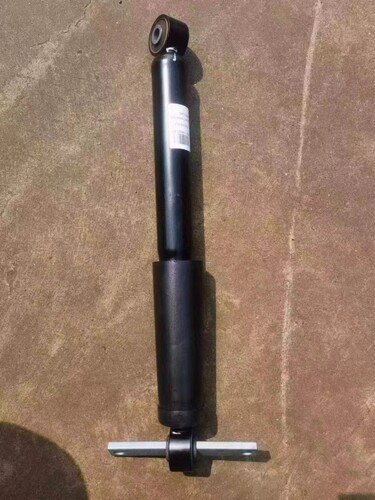 江铃汽车领裕后减震器原厂配件