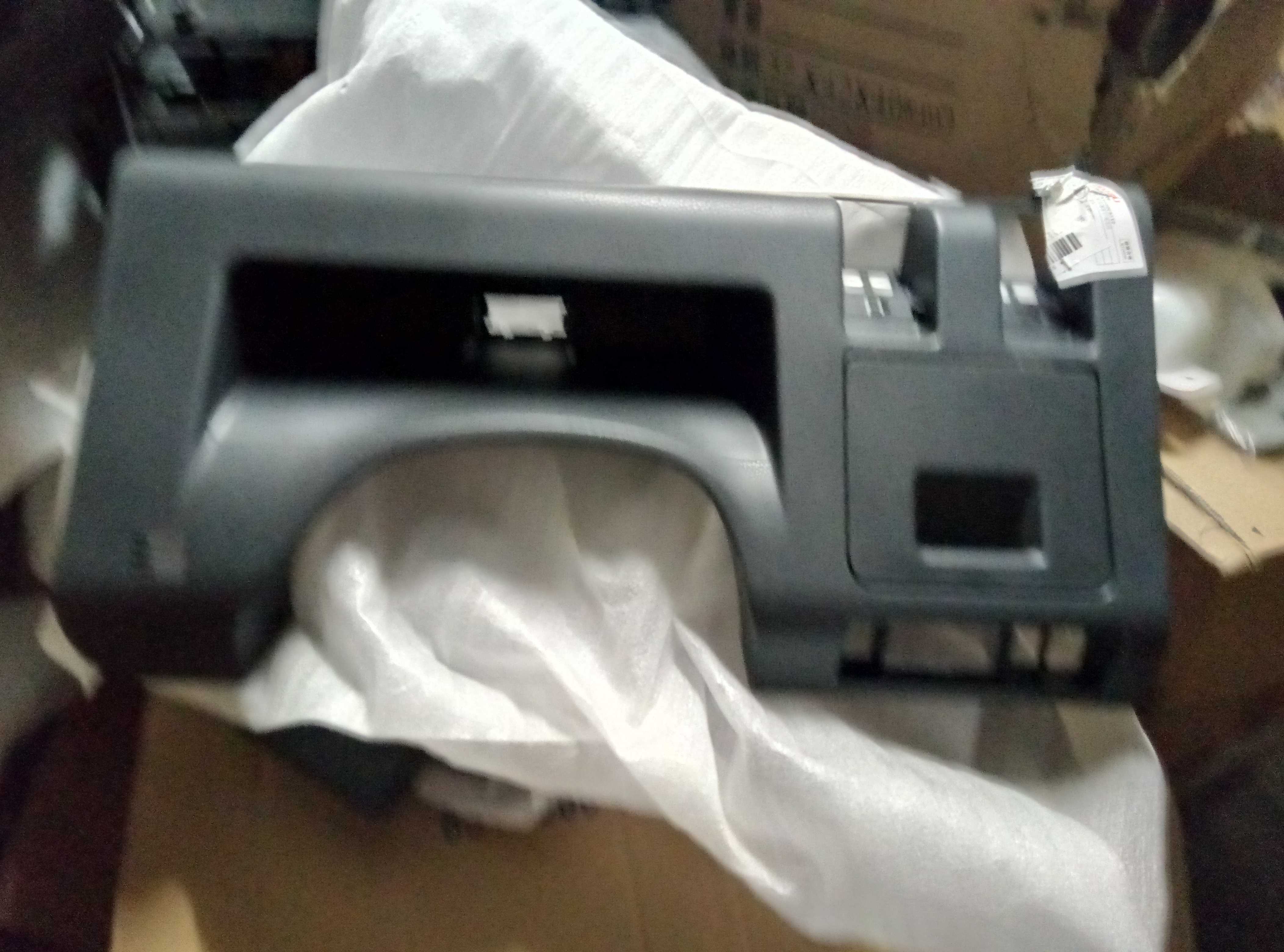 江西五十铃配件仪表台左盖板总成MUXDMAX配件仪表台下盖板