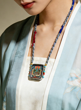 文创景区手绘擦擦唐卡吊坠黄财绿度母五爷金翅大鹏鸟立体唐卡项链