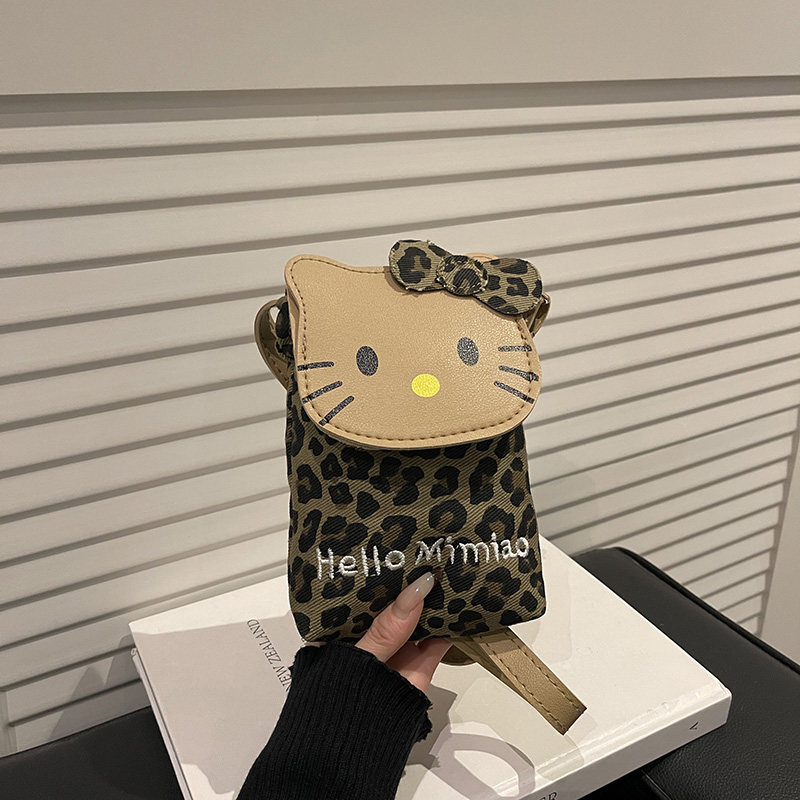 卡通可爱猫咪男女童小方包时尚豹纹宝宝斜挎包秋冬季迷你儿童包包