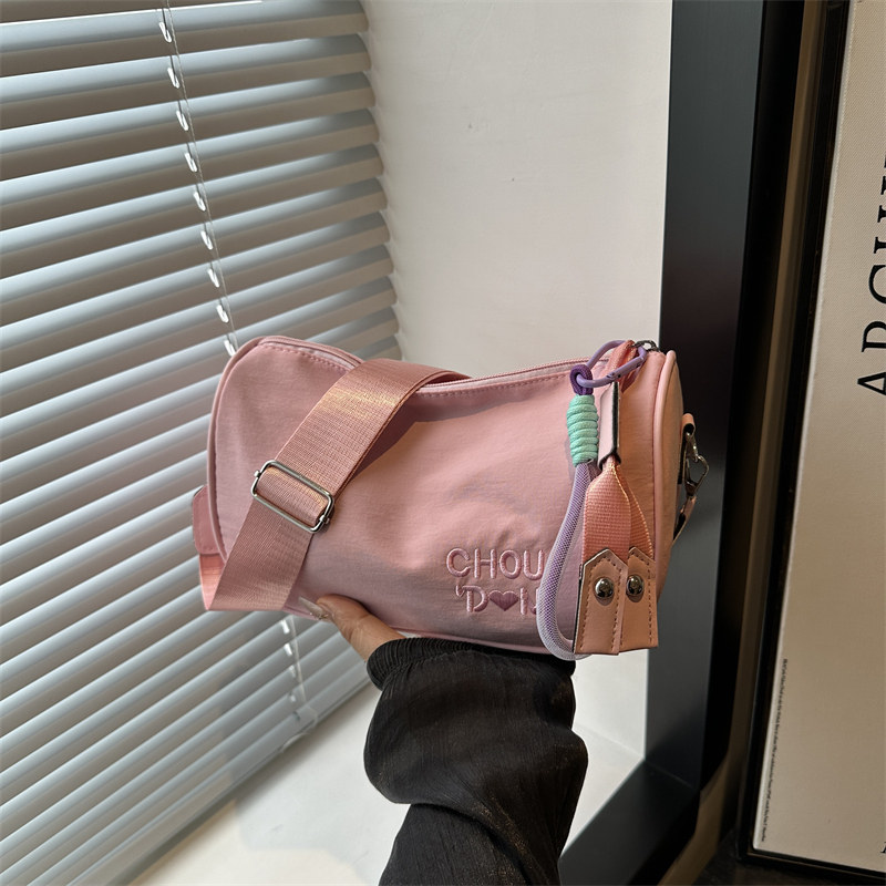 高颜值包包女2025新款小众时尚百搭单肩小方包外出轻便洋气斜挎包,箱包皮具/热销女包/男包,通用款女包,淘宝优惠券,粉丝福利购,淘宝优惠卷