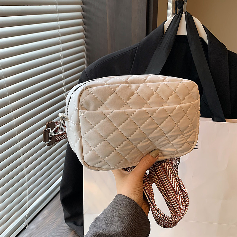 高级感小包包女2024新款潮时尚质感女包百搭菱格小方包单肩斜挎包,箱包皮具/热销女包/男包,小方包,淘宝优惠券,粉丝福利购,淘宝优惠卷