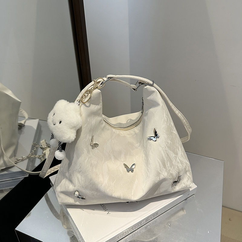 夏天时尚大容量2024新款潮斜挎包