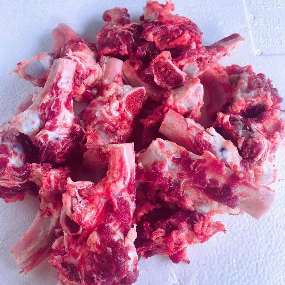 新鲜牛排骨头现杀黄牛肋骨头带肉牛骨头牛杂商用煲汤食材顺丰包邮