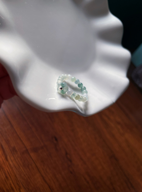 天然a货翡翠飘花小花戒指素圈冰蓝水小米珠戒圈玉戒简约简约指环