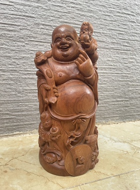 澳洲檀香弥勒  整料高油密精工制作  口径12高28厘米，净重4.5斤