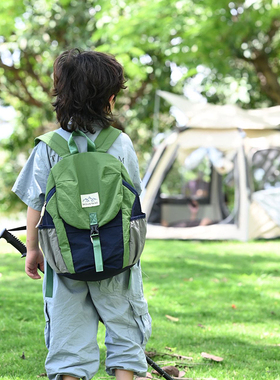 幼儿园书包新款帅气男童户外登山防水双肩包轻量化小学生研学背包