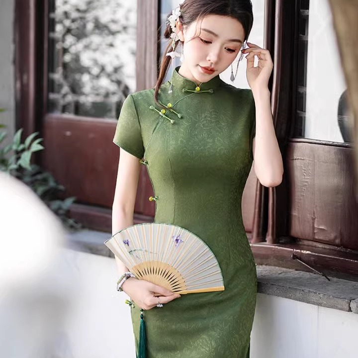 复古改良绿色旗袍2025夏季新款年轻高端新中式气质中国风修身短袖