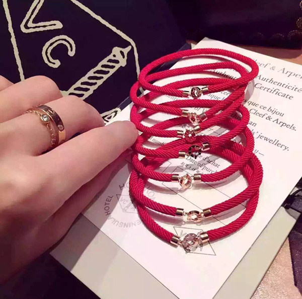 韩版明星同款红绳手链手工编制本命年玫瑰金钛钢男女情侣手环