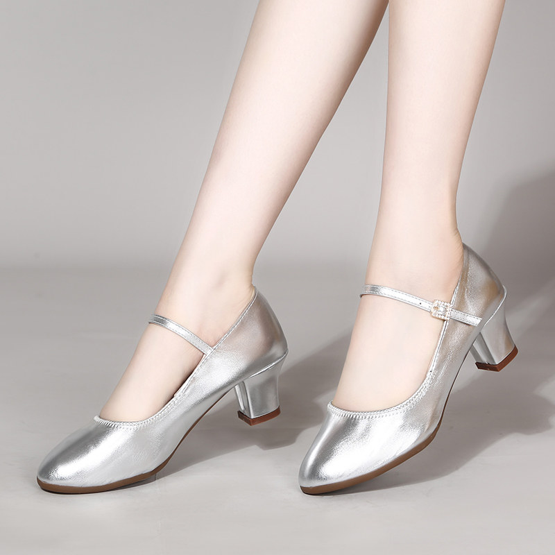 新款广场舞蹈鞋拉丁舞鞋真皮跳舞女鞋银色舞蹈鞋女式成人中跟软底