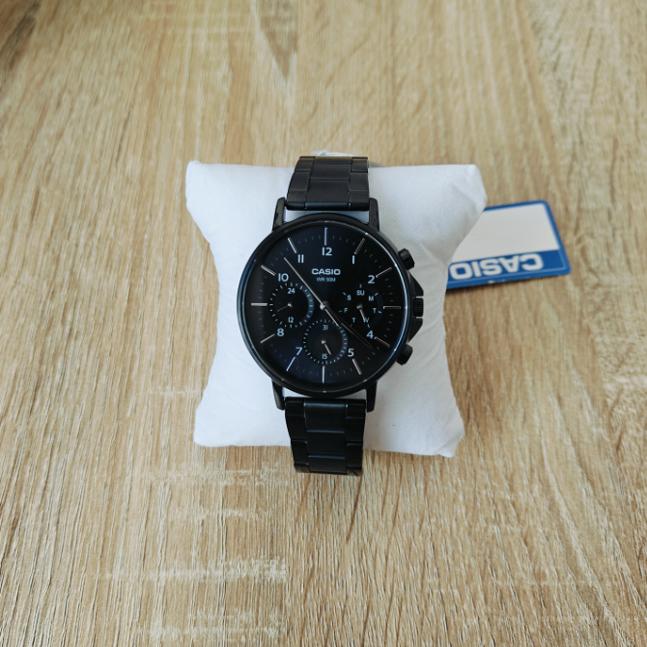 卡西欧男款数显潮流休闲