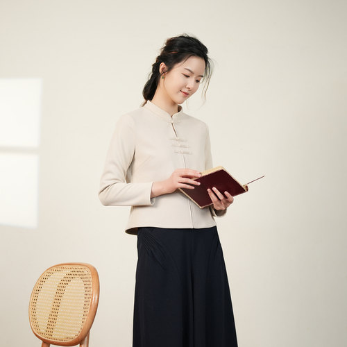 布符秋季新款一字扣针织衬衫中式收腰国风简约一字盘扣女装