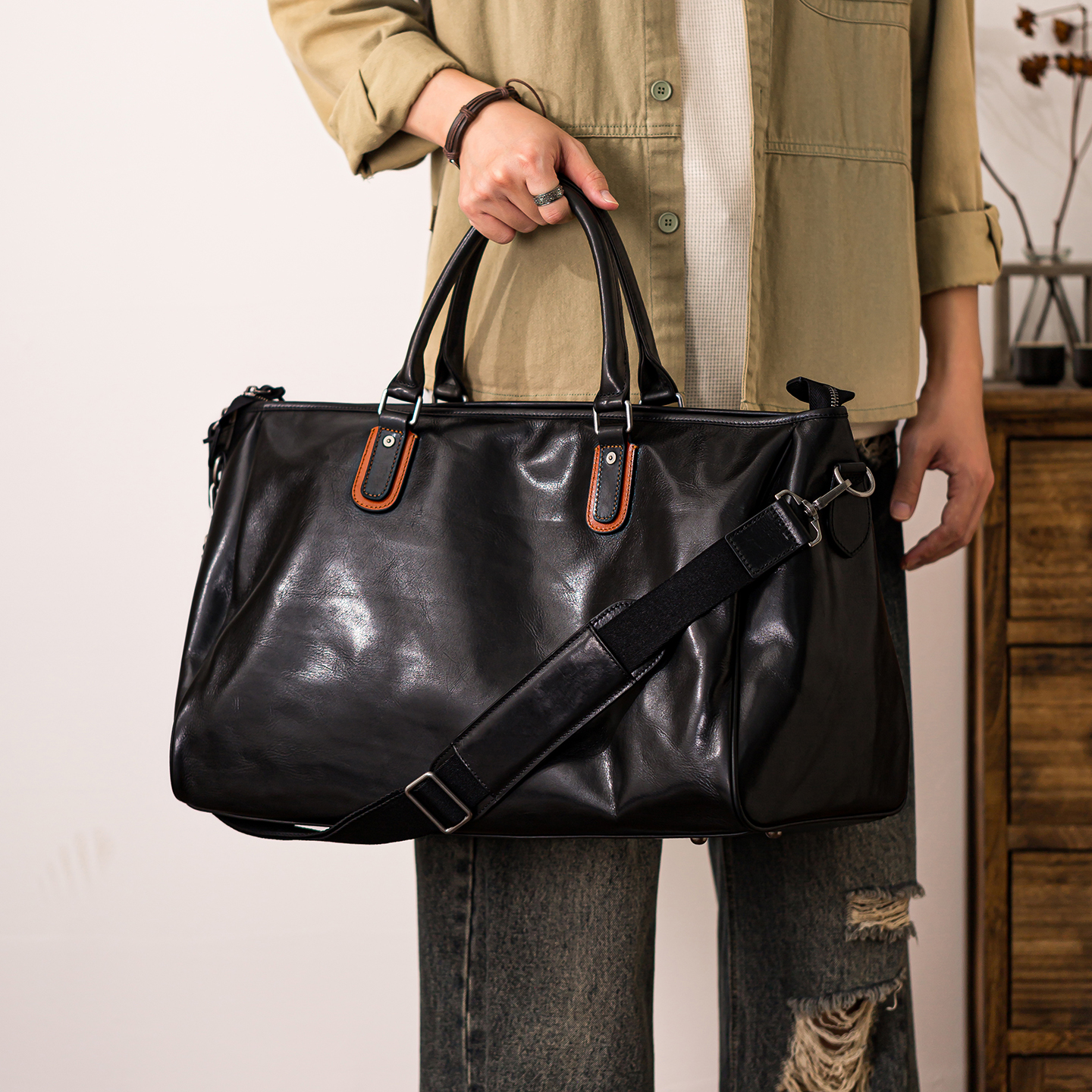 后步真皮单肩包休闲斜挎旅行包潮