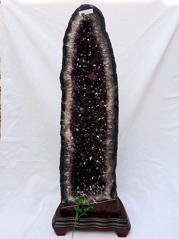 中国水晶矿石天然紫水晶洞摆件 73*19cm洞深 净重23.8kg