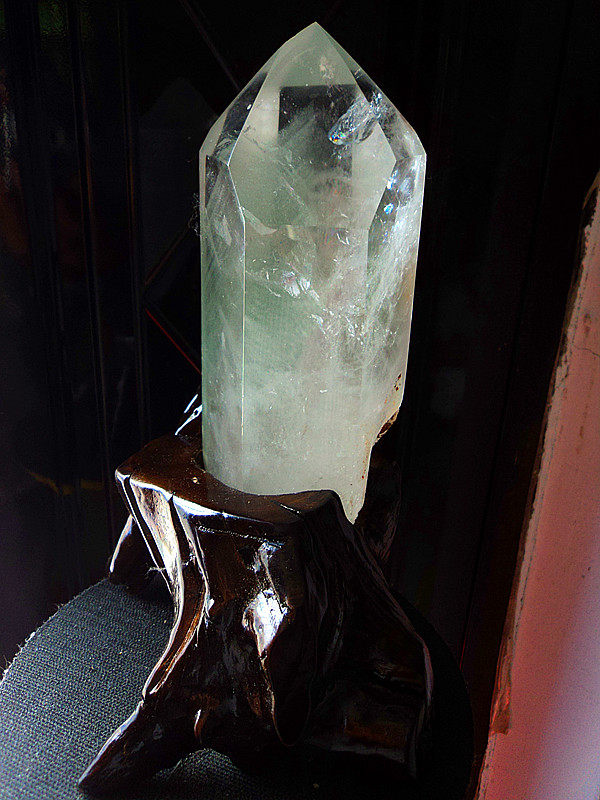 中国水晶矿石天然绿幽灵金字塔千层山水晶柱240&times;70mm1.6kg