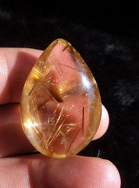中国水晶矿石天然金发晶顺发晶水滴吊坠39×26×16mm20.3g