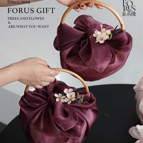 伴娘女伴手礼实用高级感