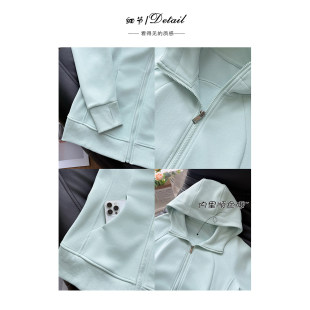 卫衣正肩收腰上衣初早春韩系穿搭 2026新款 薄荷绿色修身 外套女春季