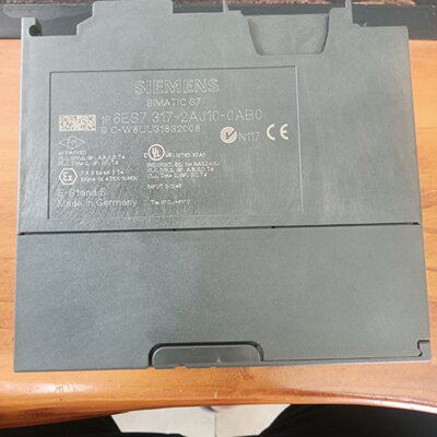 议价西门子SIMATIC S7-300 PLC，型号CPU317