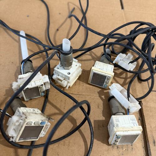 议价松下压力传感器DP-102A 打包58包邮 ，拆机件，实物