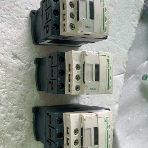 议价施耐德Schneider LC1D09BD接触器，直流24V