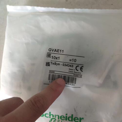 议价施耐德GVAE11电动机保护器辅助触点。有一包10只新款1