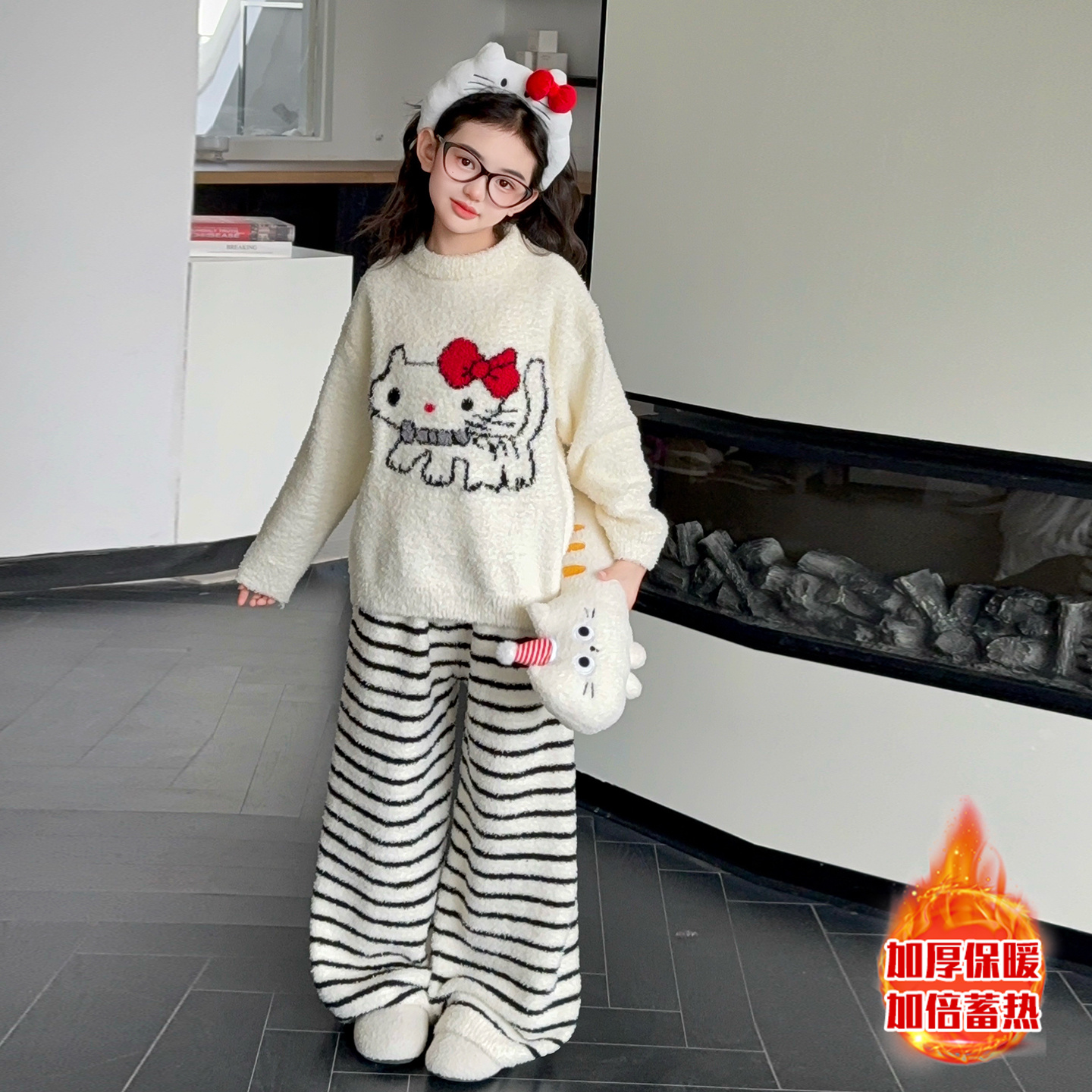 女童卡通法兰绒冬季保暖家居服潮
