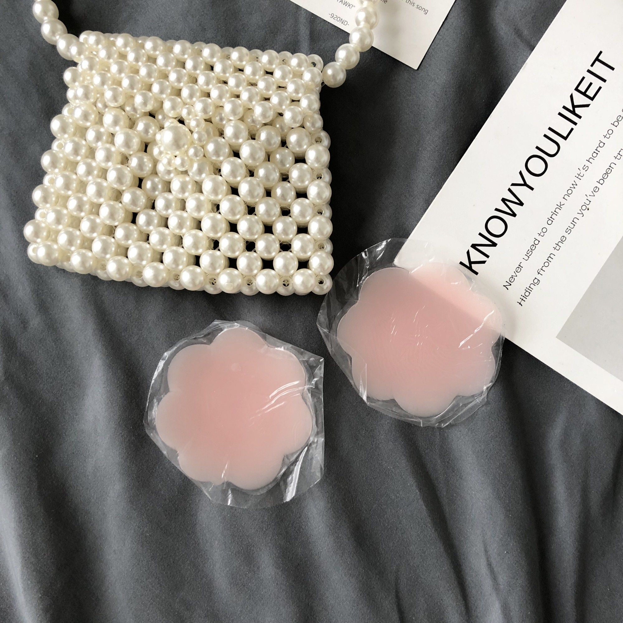 乳贴防凸点乳头贴胸贴女泳衣婚纱重复用薄款硅胶文胸贴隐形乳晕贴