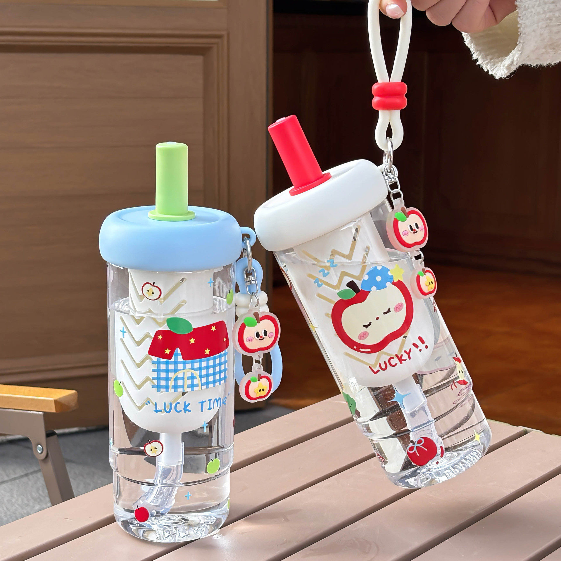 夏天塑料吸管杯女生高颜值便携水杯大容量食品级耐高温茶水分离,餐饮具,吸管杯,淘宝优惠券,粉丝福利购,淘宝优惠卷