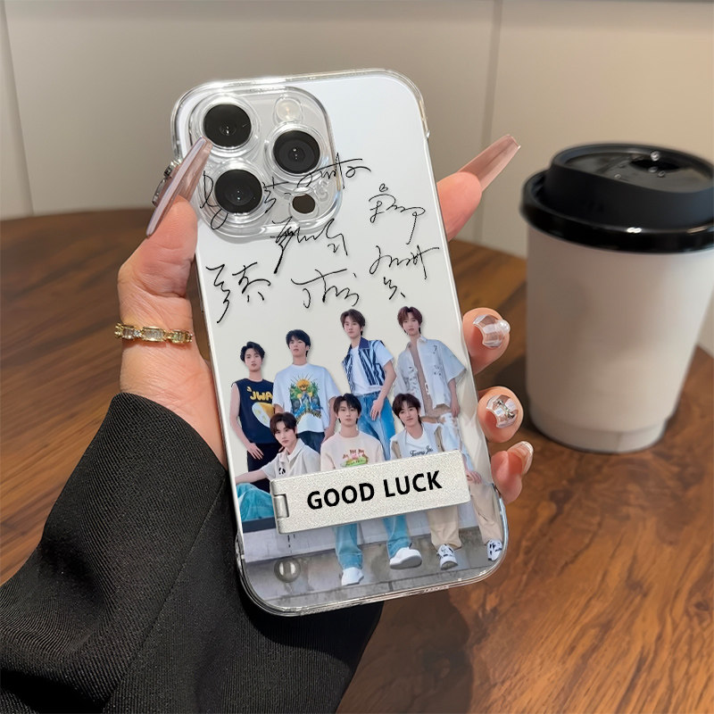苹果15无边框硬iPhone13p小众透明小米17TPRO适用14PLUS手机壳超薄12ProMaxNT时代少年团合照ins风华为NOVA16