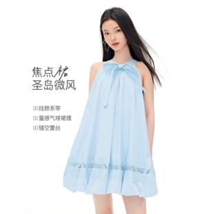 新款 兜兜裙摆俏皮可爱花边设计裙子女 2026年夏季 挂脖连衣裙女装