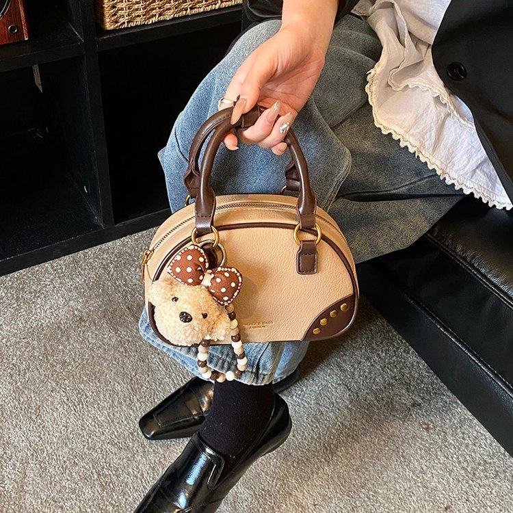 2026冬季新款卡其带挂件黄棕无挂件黑色带挂件黄棕带挂件咖色,箱包皮具/热销女包/男包,通用款女包,淘宝优惠券,粉丝福利购,淘宝优惠卷