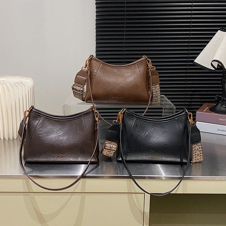 2026春季新款2025年冬季女均码拉链女性单肩包,箱包皮具/热销女包/男包,通用款女包,淘宝优惠券,粉丝福利购,淘宝优惠卷