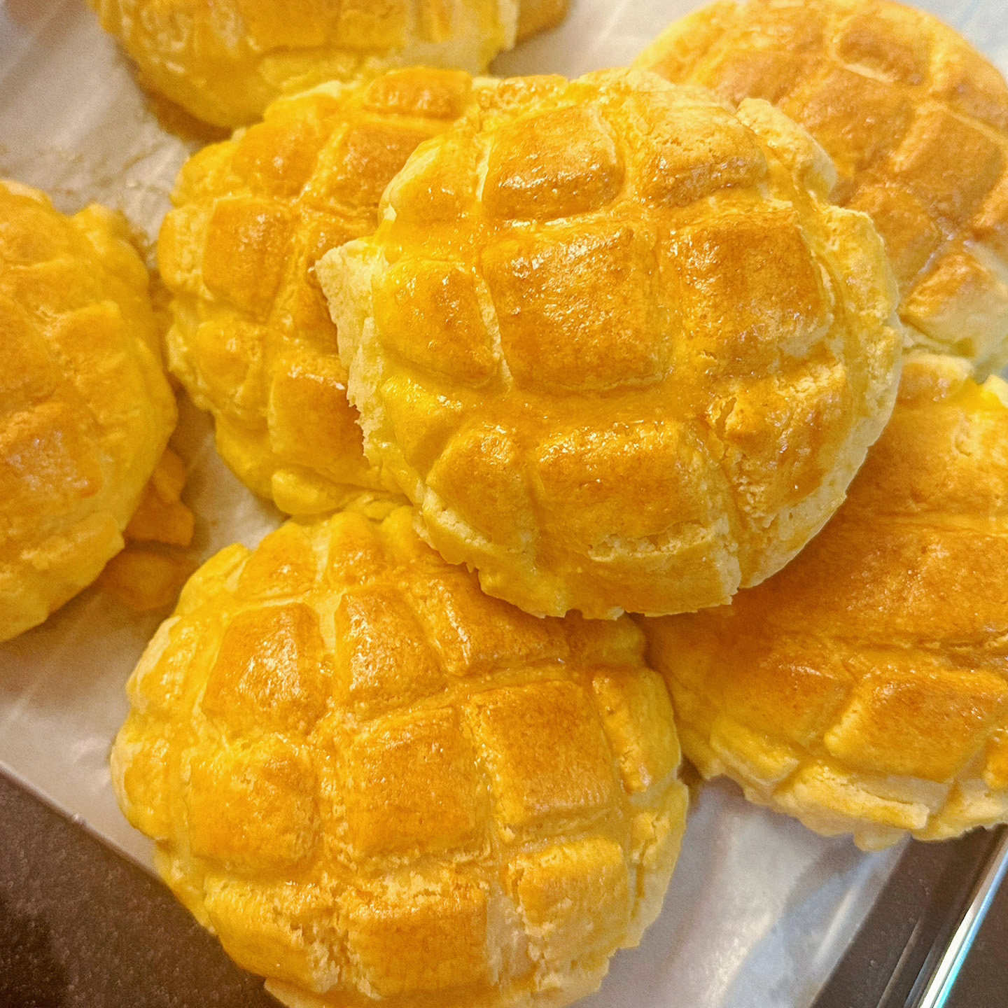 港式菠萝包黄油面包夹心整箱早餐营养蛋糕椰蓉零食小吃休闲食代餐