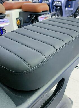 适用台铃V911加厚加宽后座垫电车tailg骑士911用加大加长防晒坐垫