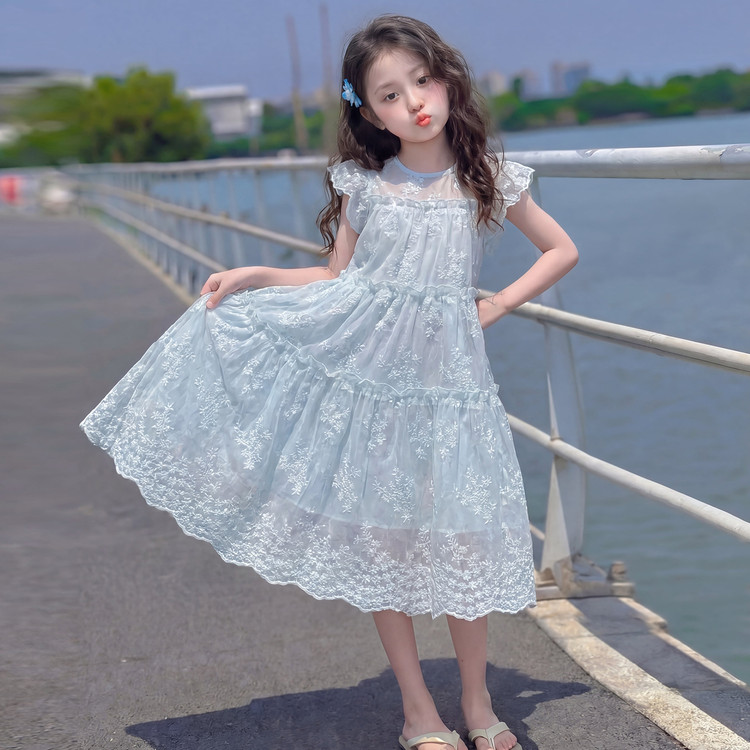 女童夏季浅蓝无袖公主连衣裙