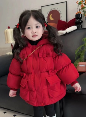 女童红色连帽棉服2025新款加厚保暖中长款宝宝冬季外套