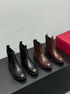 圆头低跟女真皮靴子真皮单鞋 2025新款 切尔西靴舒适 Eadie Blair