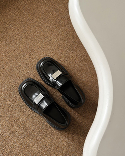 2025春新款 女小皮鞋 轻巧不累脚 Eadie厚底开边珠牛皮乐福鞋 Blair