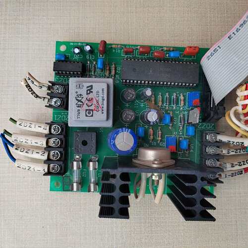 维修万东FSK302-1A F52-8C控制台发生器控制议价