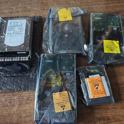 可维修IBM 43X0805 43X0805 300GB 50，单价